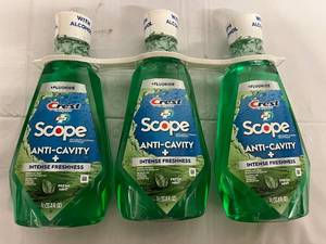 lot 211 image: 3 Bottles of Crest Anti-Cavity Mouthwash