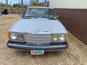 1983 Mercedes-Benz 240D Diesel