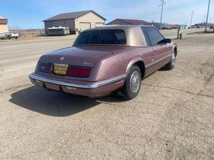 1989 Buick Riviera 2D Coupe