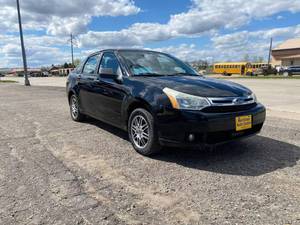 2010 Ford Focus SE Sedan 4D