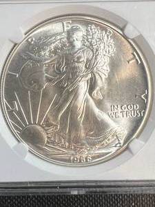 1986 AMERICAN SILVER EAGLE NGC MS69