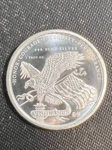 1 TROY OZ .999 FINE SILVER DONALD TRUMP ROUND