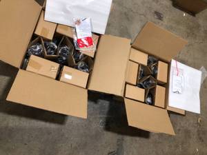 LNC Modern Farmhouse 5-Light Black DIY Cluster Chandelier with Mason Jar Glass Shades for Kitchen Island Foyer    Customer Returns See Pictures