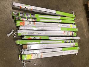 Lot of Feit Electric 4 ft. 64- Watt Equivalent Integrated LED White Motion Shop Light with Remote Customer Returns See Pictures