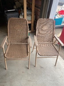 lot 34 image: 2 Outdoor chairs...