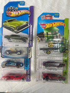 lot 67 image: 7 Hot Wheels...