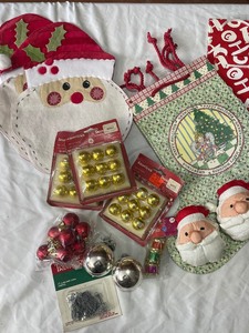 lot 114 image: Christmas bulbs bags & mats...