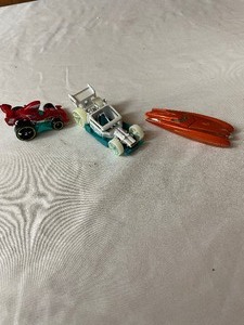 lot 147 image: 3 Teal cars...