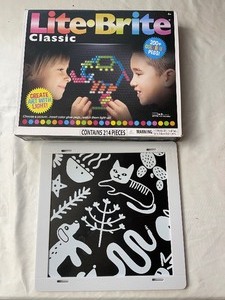 lot 156 image: Lite brite and a mirror...