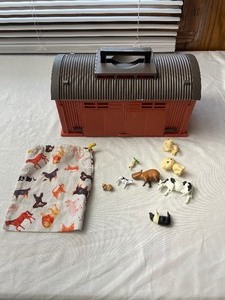 lot 164 image: Barn & Farm animals...
