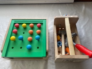 lot 206 image: Toddler toys