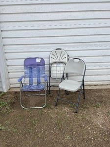 lot 180 image: Lawn Chairs...