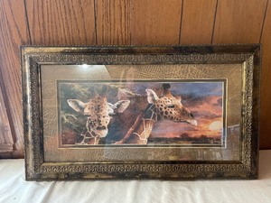 lot 285 image: Giraffe picture...