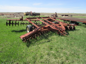 IH 470 Disc 18