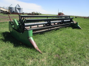 John Deere 922 Head 22