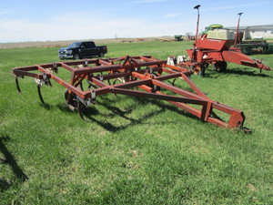 16 Chisel Plow