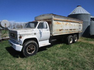 1974 Chevrolet C65 Tandem Grain Truck