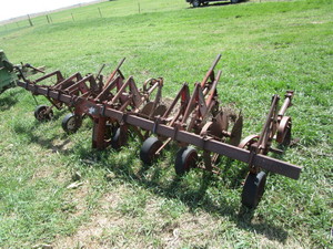 4 Row Massey Ferguson Cultivator 30 Rows