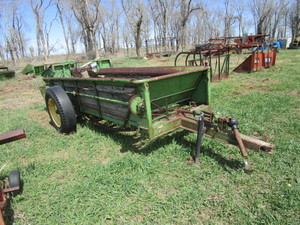 John Deere Manure Spreader