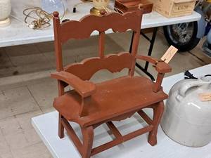 lot 111 image: Decorative Wood Bench 6-12x14-12x16-12