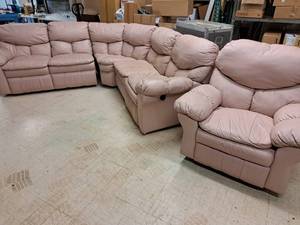 lot 1 image: Leather Sectional and Recliner