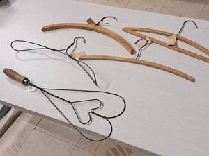 lot 133 image: Vintage (4) Hangers and (1) Rug Beater
