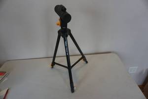 lot 2 image: Velbon Tracer 300 Spotting Scope With Tripod Stand