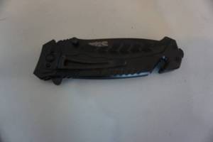 lot 44 image: TRS Survival Model 325S Tactical Survival Folding Knife