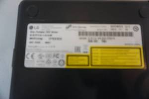 lot 65 image: LG Model SP80NB60 Slim Portable DVD Writer