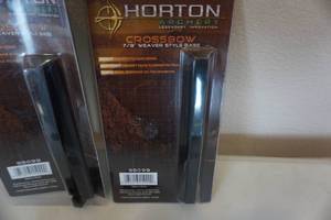 lot 77 image: 2 - Horton Weaver Style Cross Bow Scope Base with Ring Set