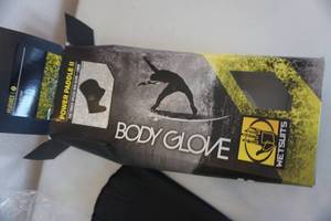 lot 90 image: Body Glove Tipless Finger Wet Gloves