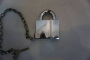 lot 151 image: Abloy Finland The Enforcer Heavy Duty Padlock