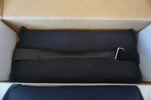 lot 114 image: Champion Sports 2 - 10 lb Weight Bands