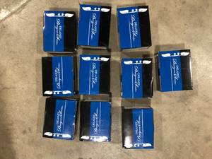Lot of Universal Tubs HD Series 46 in. Left Drain Quick Fill Walk-In Whirlpool and Air Bath Tub with Powered Fast Drain in White Customer Returns See Pictures