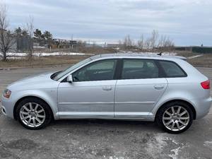 lot 15C image: 2011 Audi A3 2.0T Quattro Premium Plus - AWD - 2 OWNERS