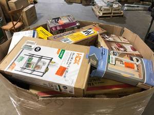 lot 4 image: Gaylord of Assorted Tools Hardware and General Merchandise  Various Models and Conditions   Customer Returns See Pictures