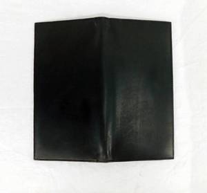 lot 58 image: Lot of 20 Black Leather Wallets - Large in Gift Box