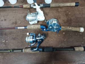 lot 37 image: 3-Rod & Reel Combos
