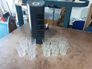 lot 38 image: Vintage Victorian Glasses & Sunter Heater
