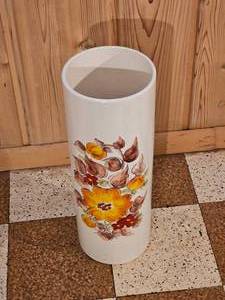 lot 148 image: Retro Porcelain Umbrella Stand as