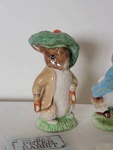 lot 66 image: Vintage Beswick English Porcelain Collection - Beatrix Potters Peter Rabbit