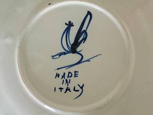 lot 63 image: Vibrant Vintage Italian Hand Painted Floral Coffee Service (15)