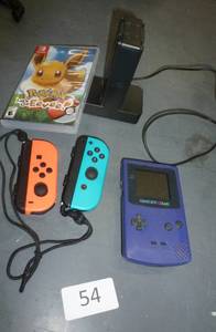lot 54 image: Nintendo switch items and Game Boy