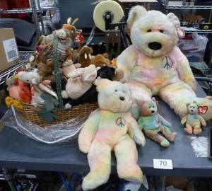 lot 70 image: Basket full of Beanie Babies and Family of Peace Bears including the large one