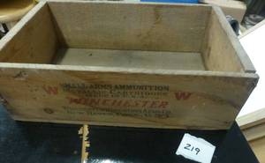 lot 219 image: Vintage Western 30-06 Ammunition Box