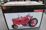 Precision Series Farmall M tractor 1/16 scale