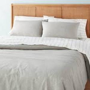 lot 48 image: 3pc Linen Blend Comforter Set Jet Gray - Hearth & Hand with Magnolia King