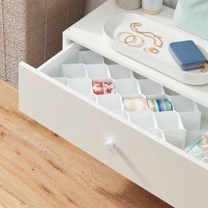 lot 76 image: Honeycomb Drawer Divider Diamond Opening - Brightroom