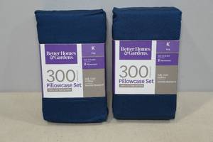 lot 20 image: 2 King Pillowcase Sets
