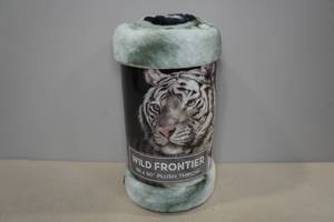 lot 32 image: Wild Frontier Plush Throw Blanket 50x60